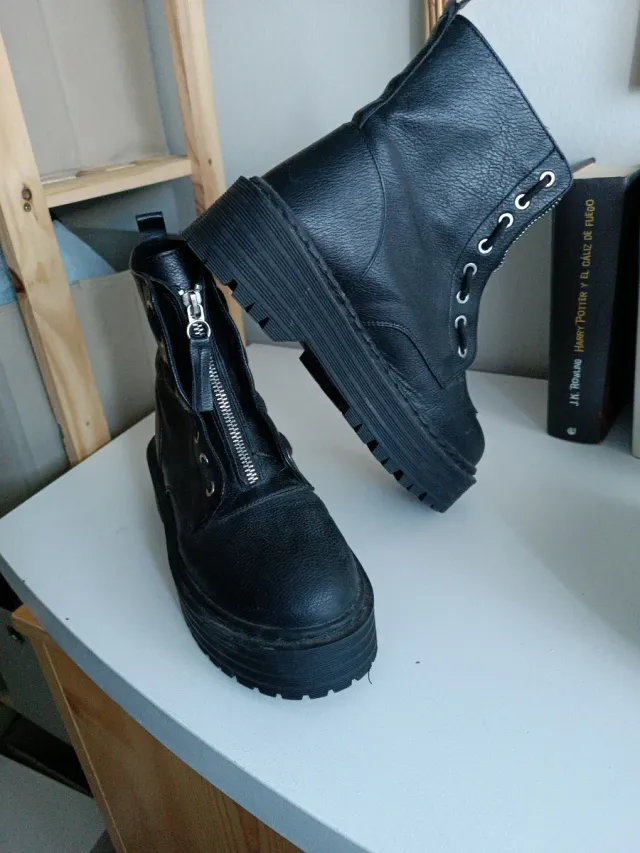 Botas Pull&Bear cremallera plataforma talla 36