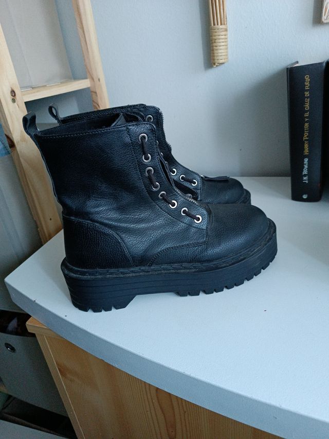 Botas Pull&Bear cremallera plataforma talla 36