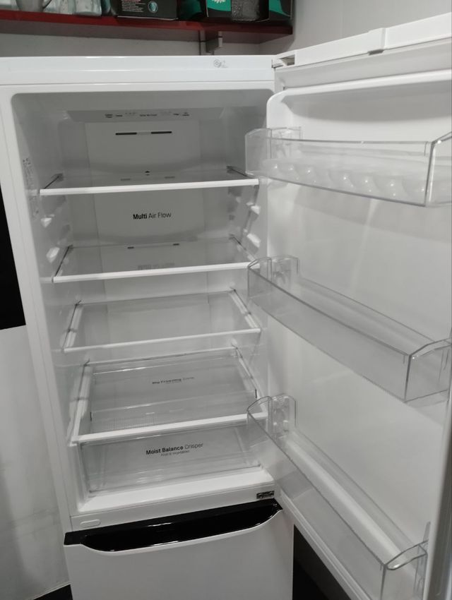 Nevera LG Blanca PARA VENDER YA