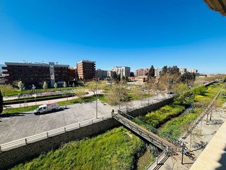 Piso en alquiler en Barrio de Zaidín en Granada