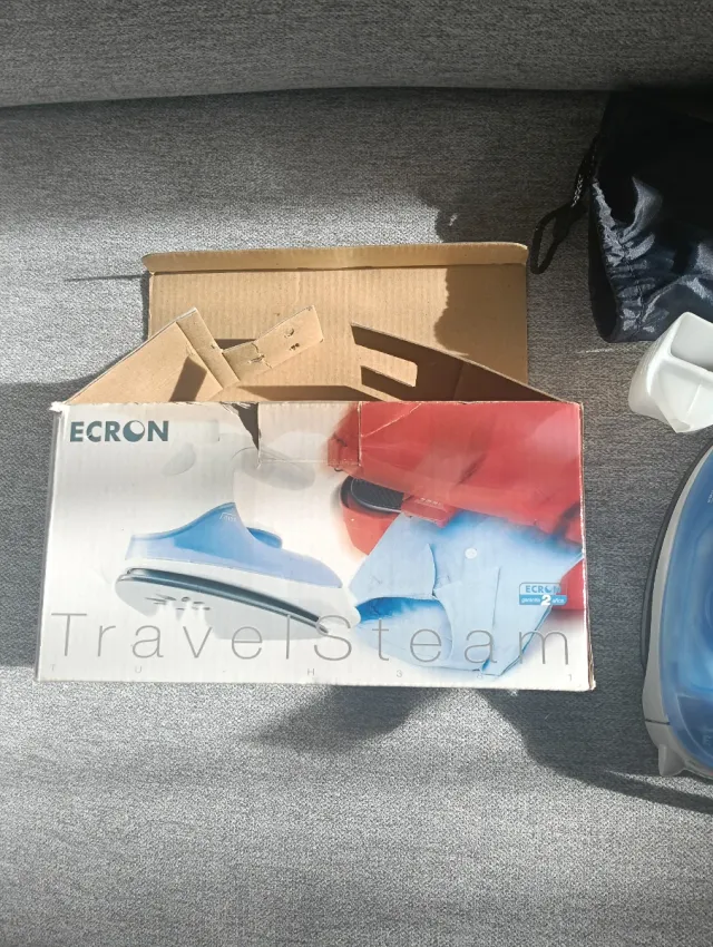 Plancha de viaje Ecko Travel Steam