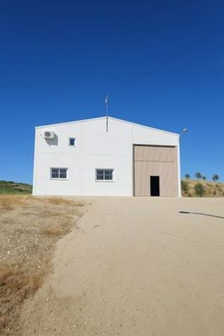 Terreno en venta en Cabra