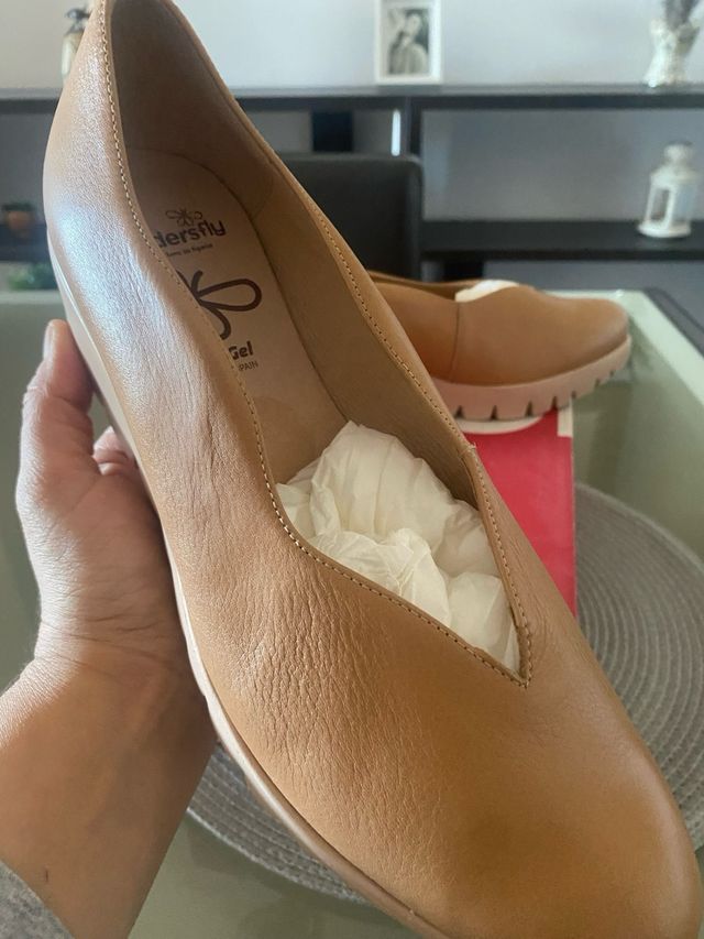 Zapatos Wonders piel marrón talla 40 nuevos