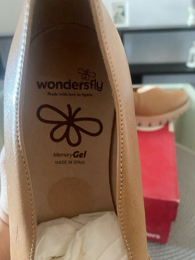 Zapatos Wonders piel marrón talla 40 nuevos