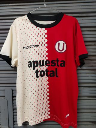 Camiseta Universitario de Deportes Marathon