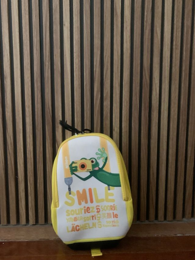 Mochila infantil con diseño de rana