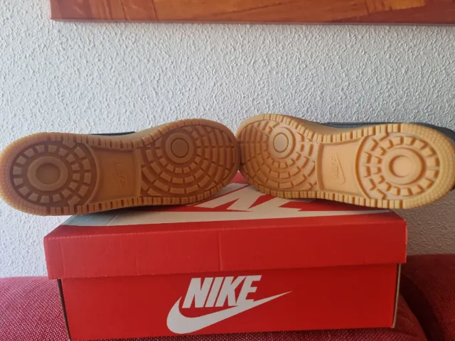 Nike Court Borough Mid Winter - Botas Marrones/Gri