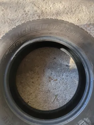 4 Neumáticos Michelin 175/65 R14