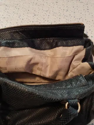 Borsa a tracolla firmata Michael Kors