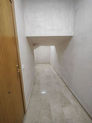 Local comercial en alquiler en Montcada Centre - La Ribera en Montcada i Reixac