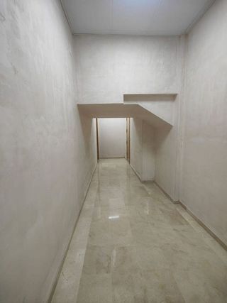 Local comercial en alquiler en Montcada Centre - La Ribera en Montcada i Reixac