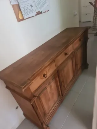 Mobili in legno massello