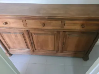 Mobili in legno massello