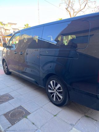 Toyota proace verso