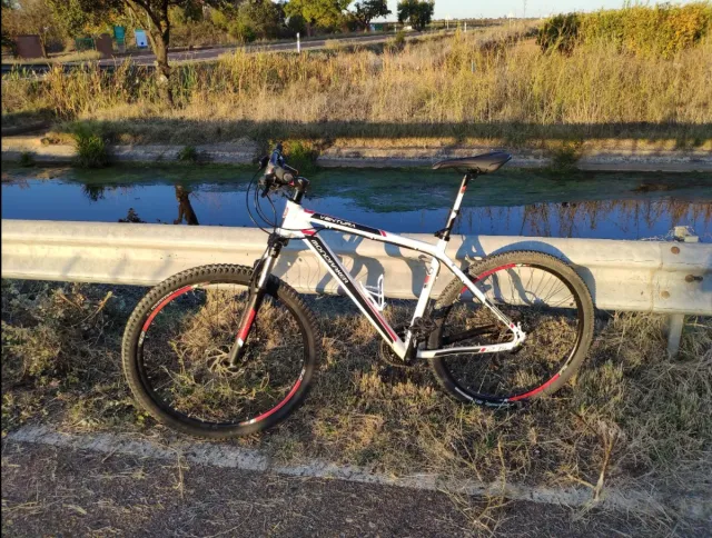 Mondraker ventura 27'5