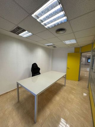 Oficina en alquiler en Arenales - Lugo - Avenida Marítima en Palmas de Gran Canaria(Las)