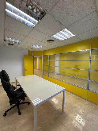 Oficina en alquiler en Arenales - Lugo - Avenida Marítima en Palmas de Gran Canaria(Las)