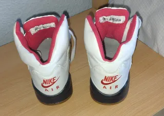 Lote Zapatillas Jordan 5 Negras y Blancas