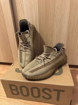 Adidas Yeezy Boost 350 V2 Talla 42 Nuevas