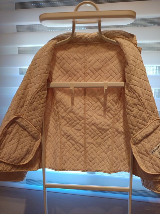 Chaqueta acolchada forro terciopelo talla 42