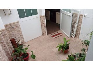 Casa en venta en Cabra