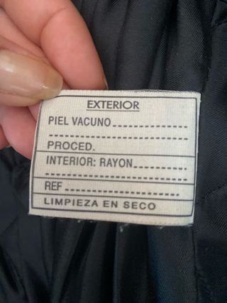 Chaqueta de cuero negra para moto