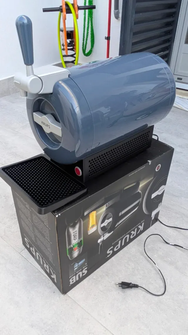 Sparatutto per birra Krups SUB