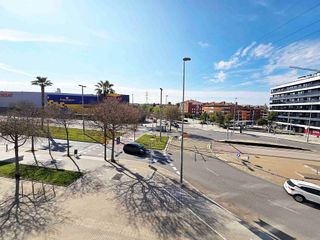 Oficina en alquiler en Sant Just Desvern