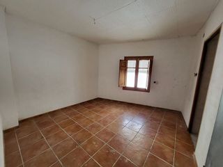 Casa adosada en venta en Alcaudete