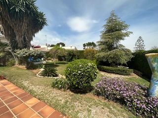 Chalet en venta en Picassent