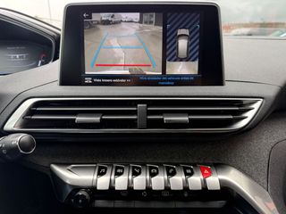 Peugeot 3008 1.2 PURETECH 96KW (130CV) ALLURE S&S