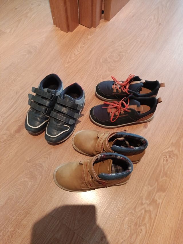 Lote de 3 Calzados  niño Talla 35