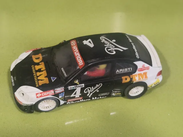 Scalextric Hyundai Accent DTM Competición