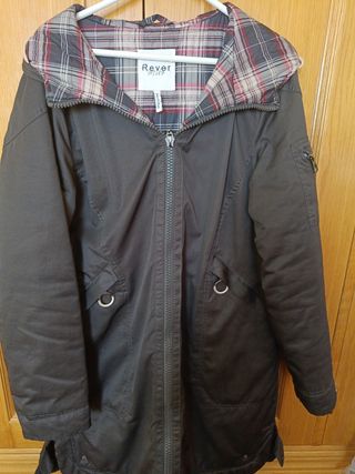 Parka señora impecable