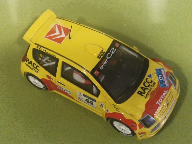 Scalextric Citroen C2 RACC