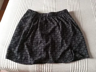 Falda corta estampada