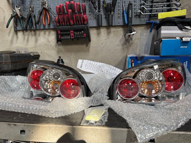 Pilotos Traseros Saxo VTS