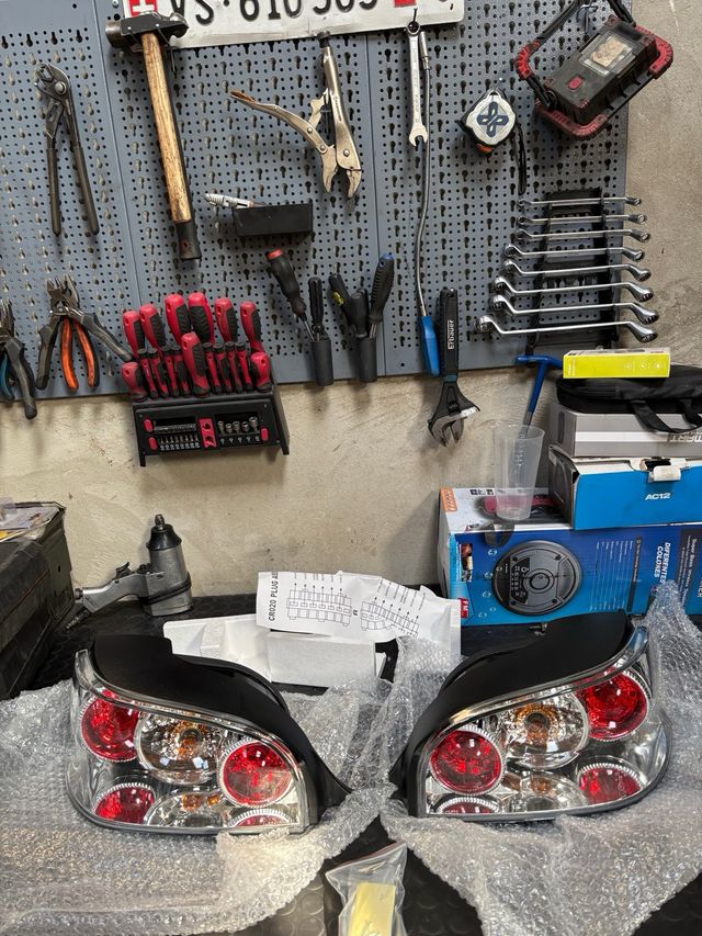 Pilotos Traseros Saxo VTS