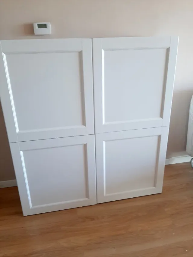 Aparador Ikea Blanco Puertas y Estantes