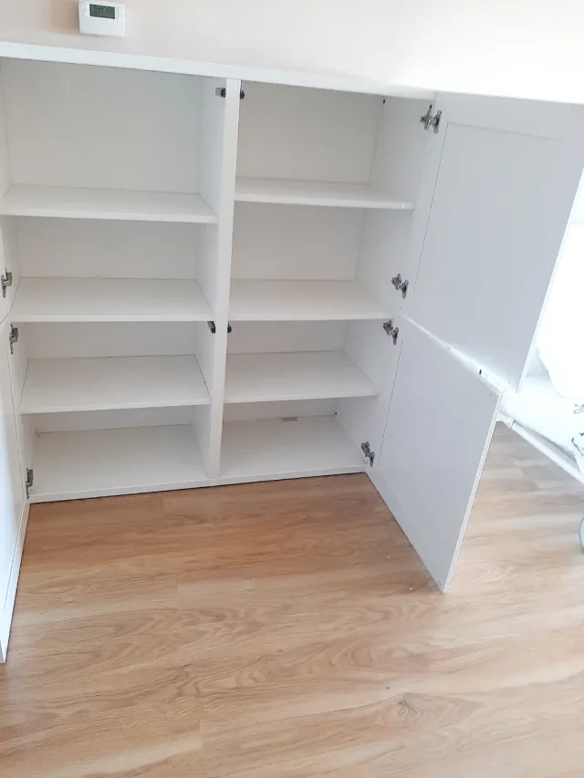 Aparador Ikea Blanco Puertas y Estantes