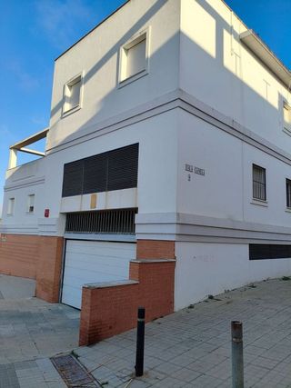Garaje en venta en Lepe ciudad en Lepe