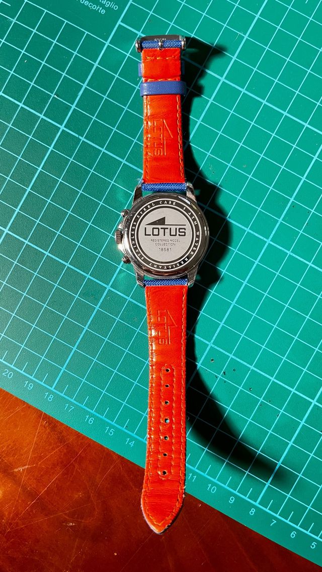 Reloj Lotus cadete