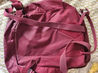 Mochila Fjallraven Kanken original color burdeos