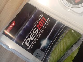 PES 2011 PSP Konami Fútbol