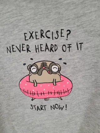 Camiseta manga corta Bershka talla S Pug Ejercici