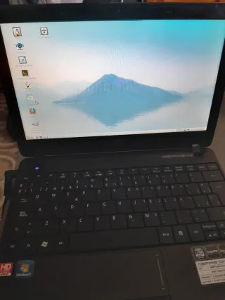 Portátil Acer Aspire One 722