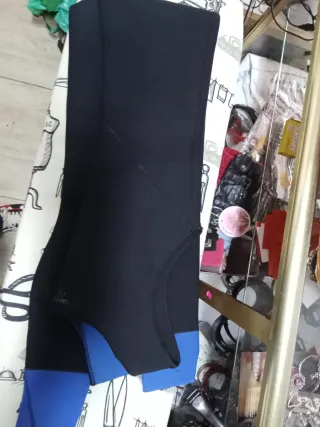Traje de neopreno Sorf azul y negro