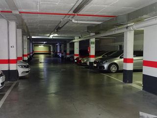 Garaje en venta en Portillejo - Valdegastea en Logroño