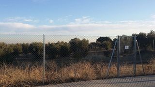 Terreno en venta en Los Cigarrales-La Bastida en Toledo