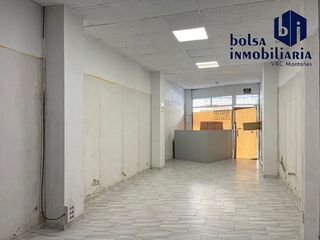 Local comercial en alquiler en Alcalá la Real